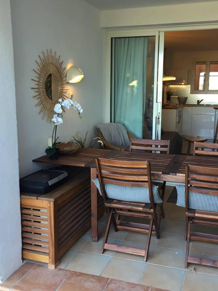 Les Restanques Daire Grimaud Dış mekan fotoğraf
