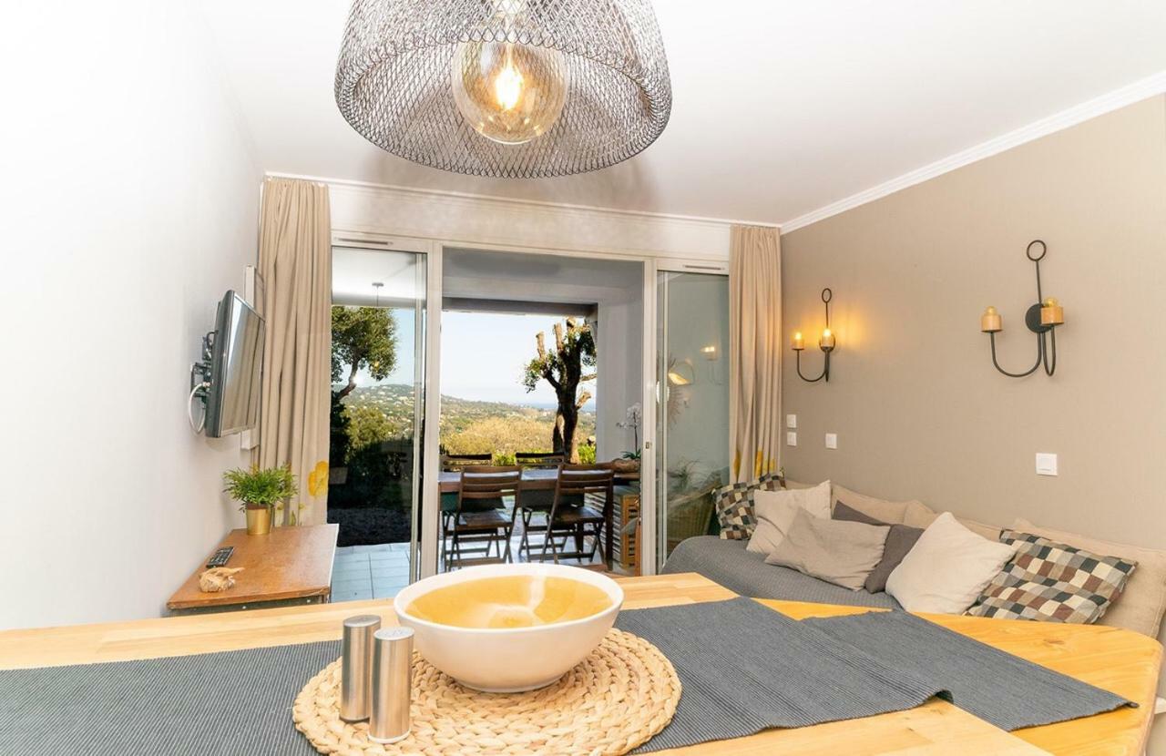 Les Restanques Daire Grimaud Dış mekan fotoğraf